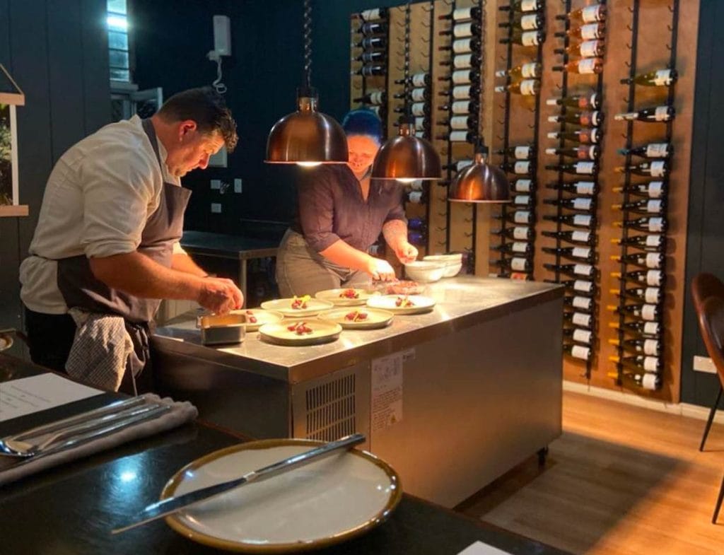 main st, provedore, tamborine mountain